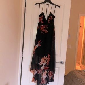 White House Black Market black floral high low dress size 00